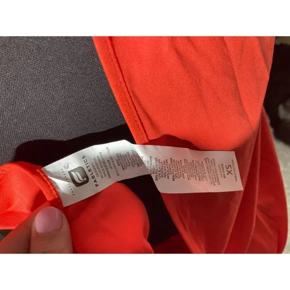 NWOT-Fabletics -Color: Orange-Top-Cross in the back- Womens-Size XS - Picture 2 of 3
